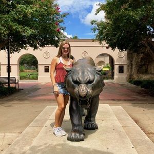 Meet your Posher, Sydney